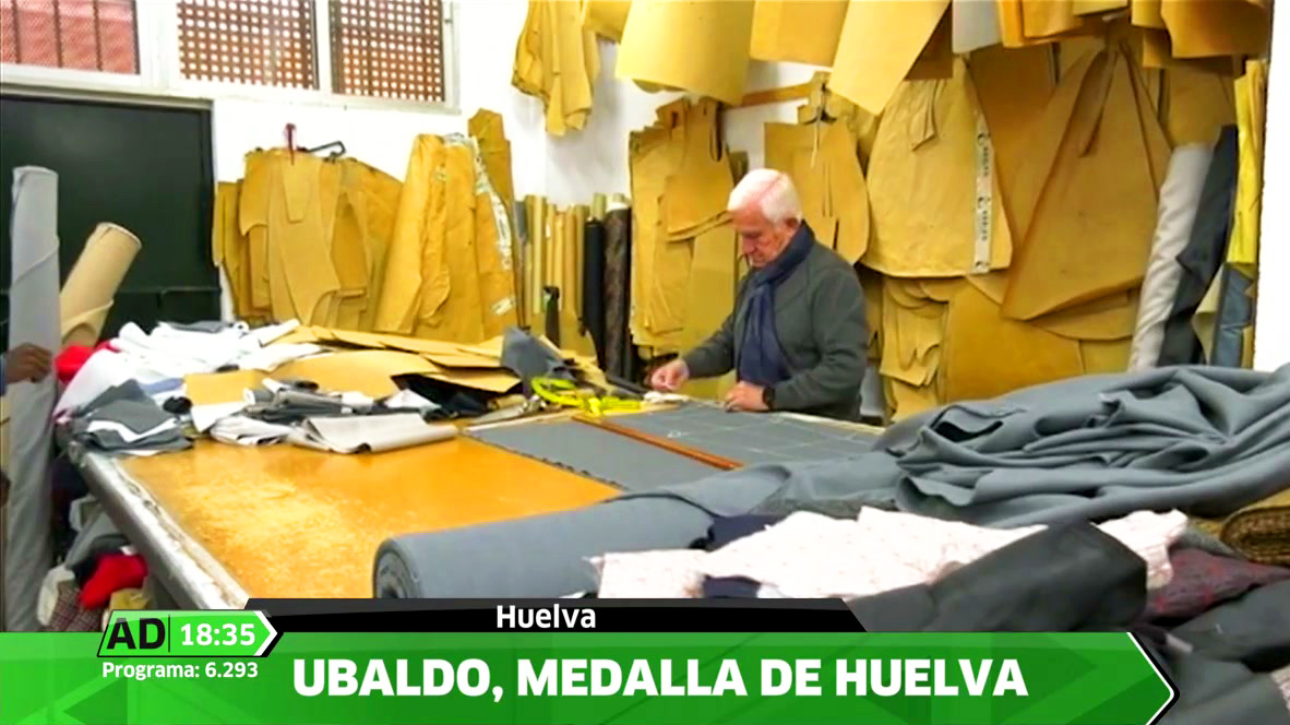 Andalucía Directo La Medalla de Huelva a Ubaldo reconoce toda una