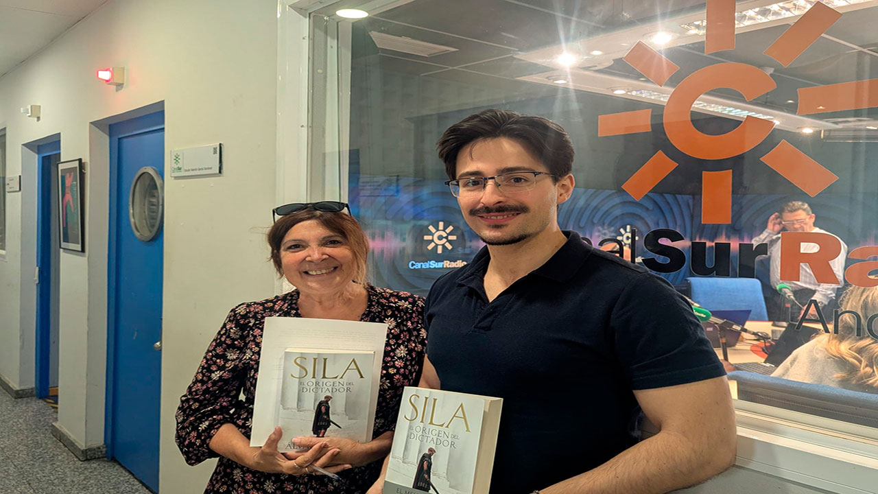 -Sila. El origen del dictador-, primera novela de Álvaro Pavón